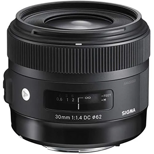 Sigma Art 30mm F1.4 DC HSM obiettivo attacco Sigma luminoso