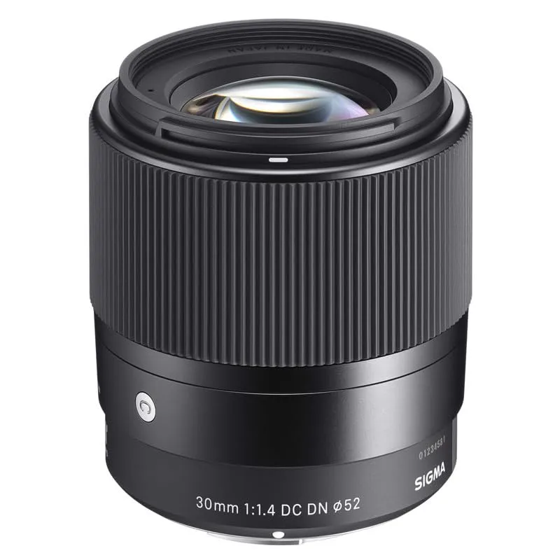 Sigma 30mm F1.4 DC DN obiettivo Sony E mirrorless