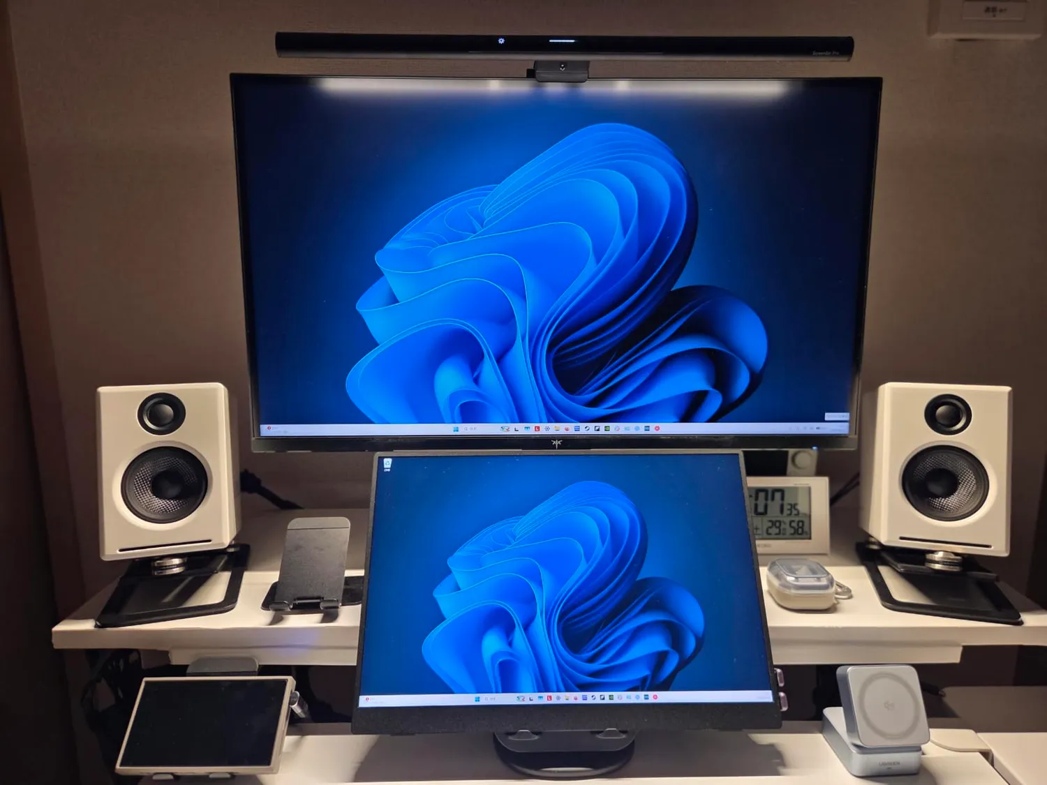Audioengine A2+ Plus altoparlanti Bluetooth da tavolo