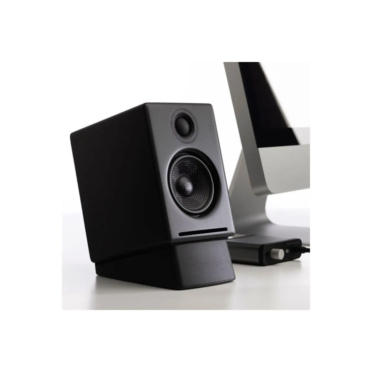 Audioengine DS2M supporti diffusori nero coppia inclinati