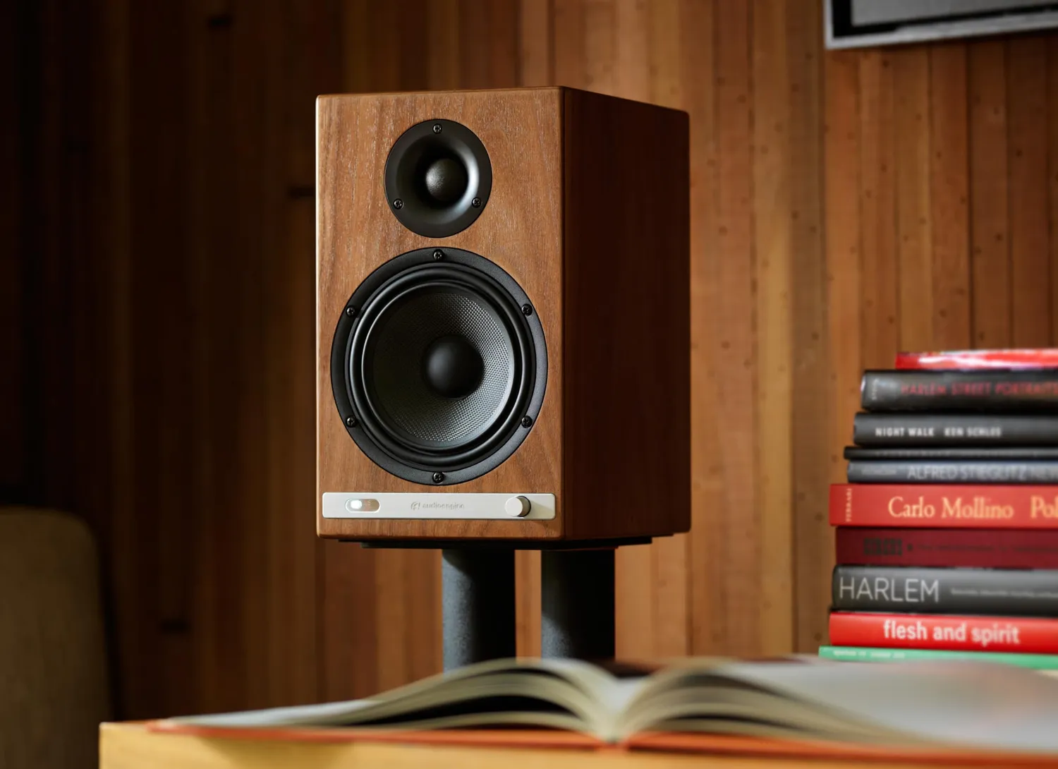 Audioengine HD6 diffusori wireless marrone 24-bit Bluetooth
