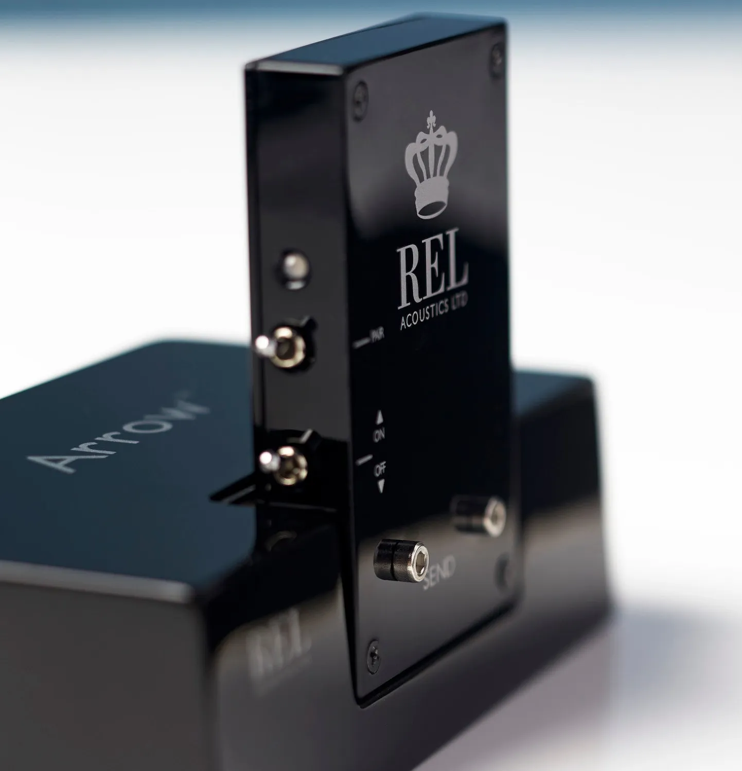 REL Acoustics Arrow trasmettitore wireless per subwoofer