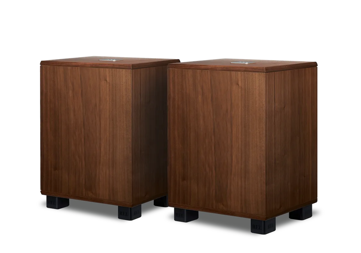 REL Classic 98 subwoofer singolo cassa chiusa musicale