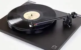 Rega Planar 1 giradischi black 2021 Carbon