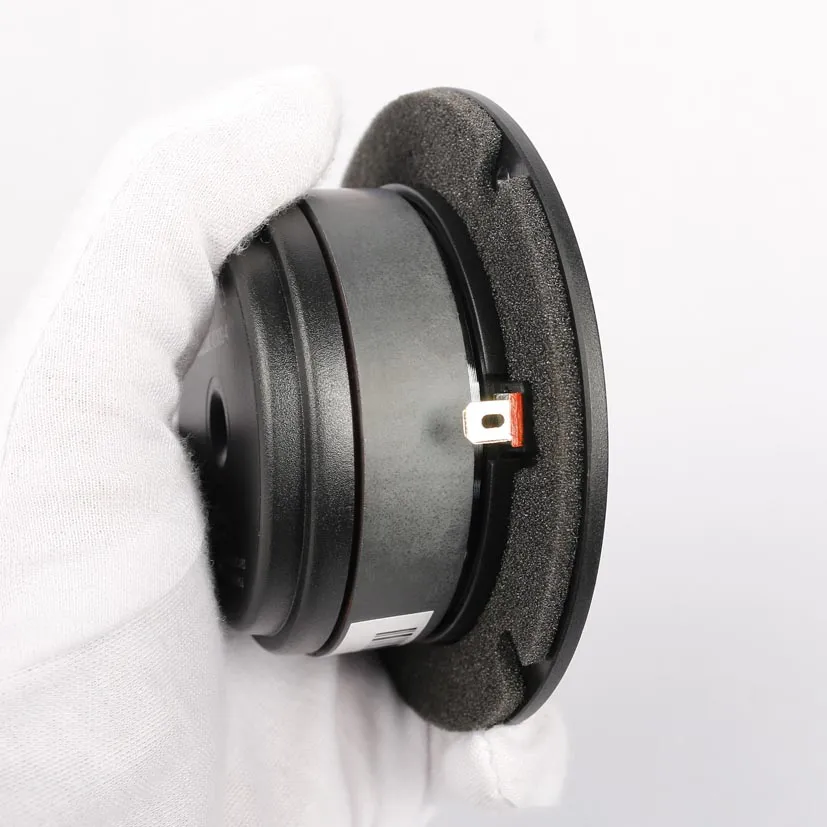 SB Acoustics SB26CDC-C000-4 tweeter cupola ceramica