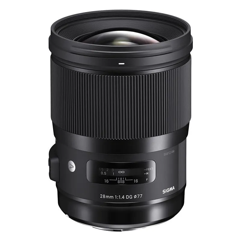 Sigma 28mm F1.4 Art obiettivo Sony E luminoso