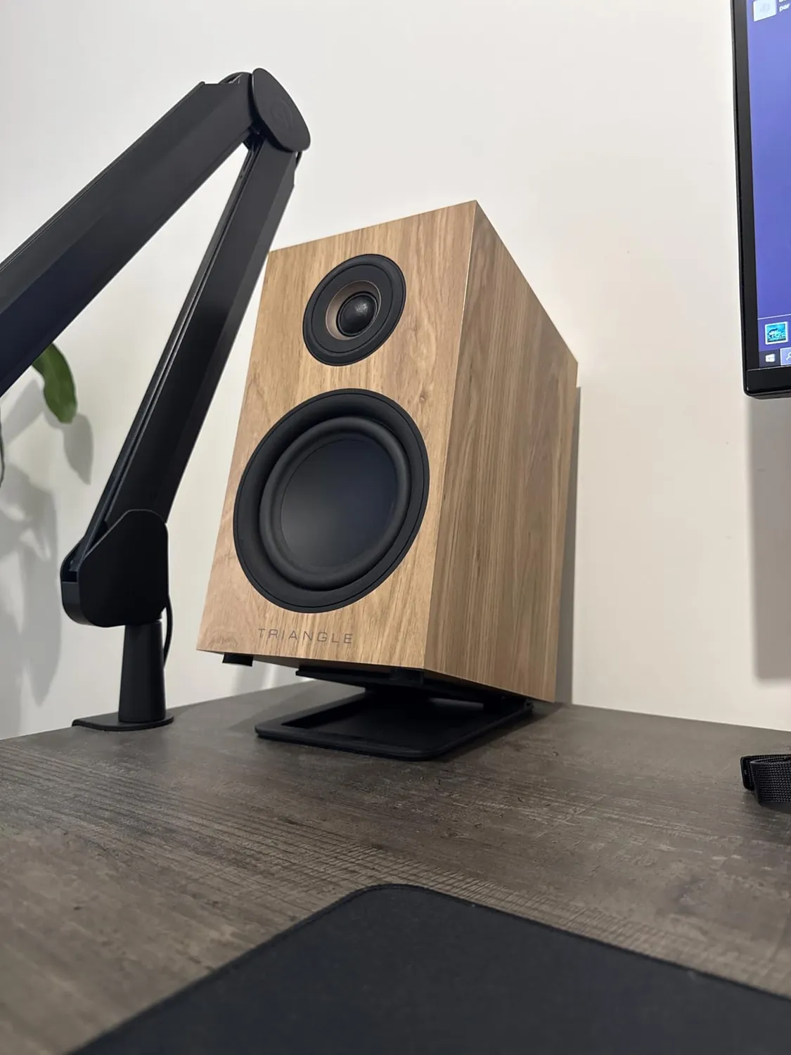 Audioengine DS2M supporti diffusori nero coppia inclinati