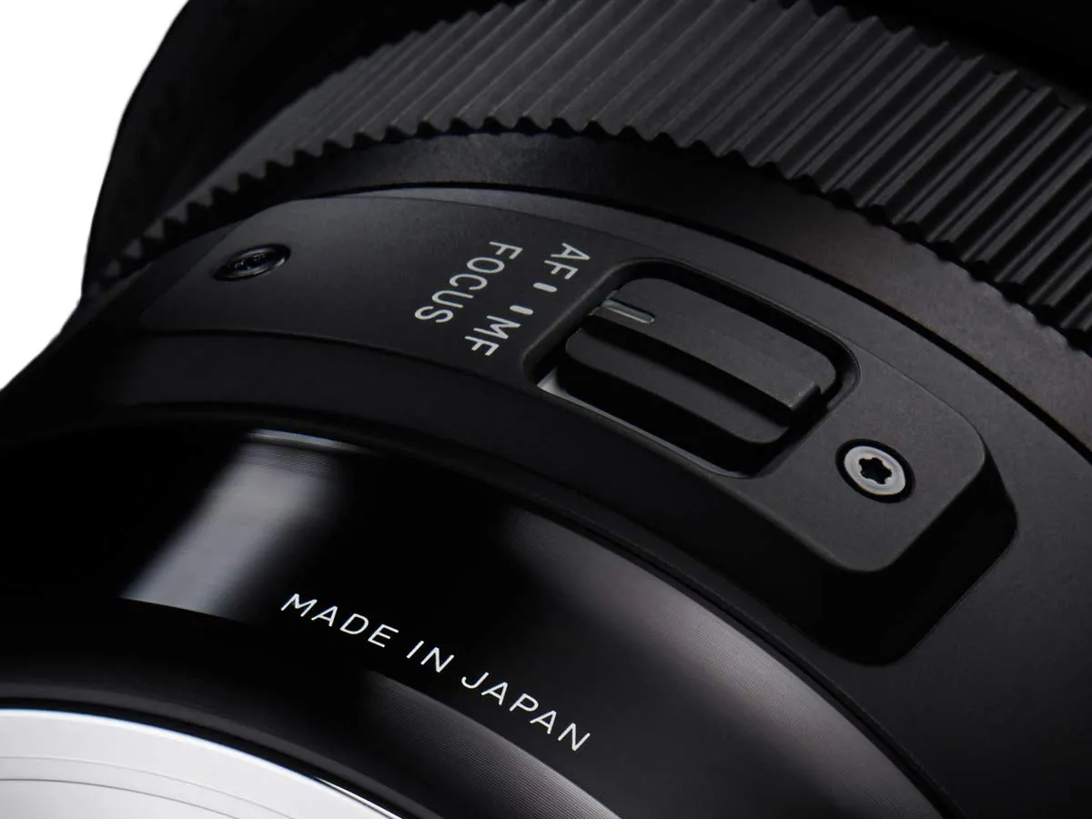 Sigma Art 30mm F1.4 DC HSM obiettivo attacco Canon