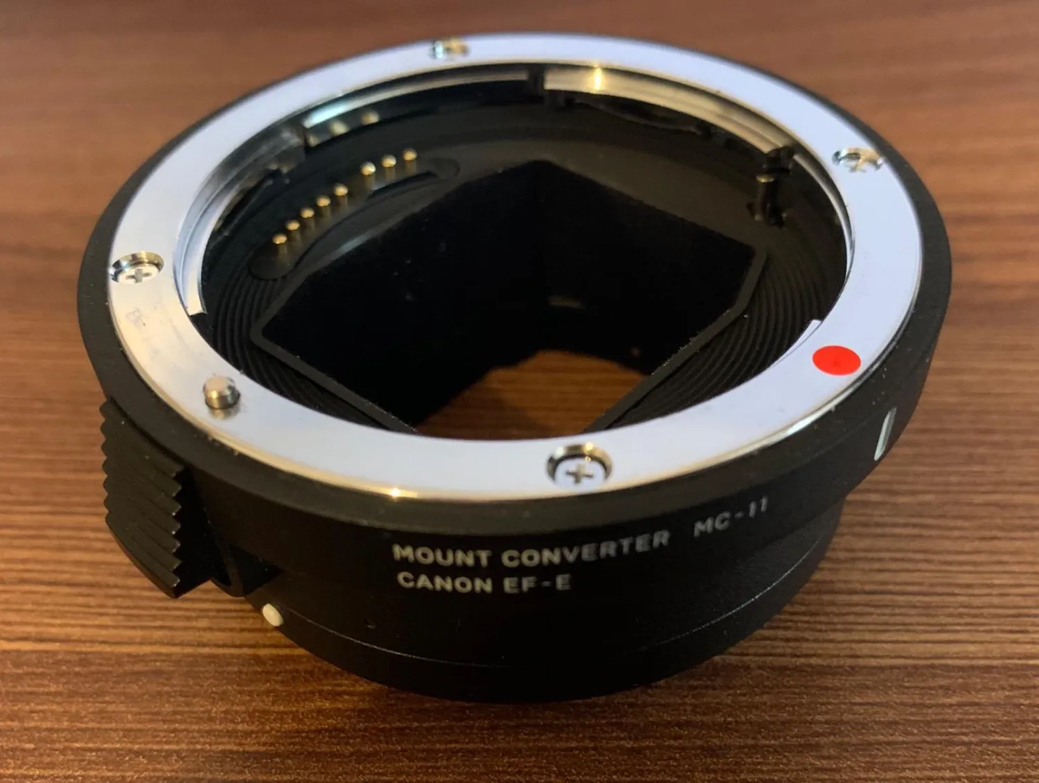 Sigma MC-11 adattatore da Canon a Sony E con AF