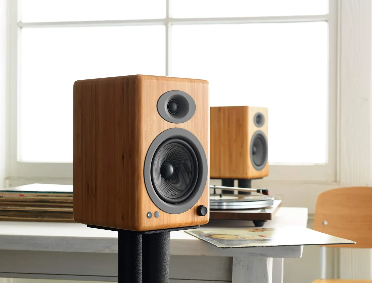 Audioengine A5+ diffusori scaffale bambù wireless 150W